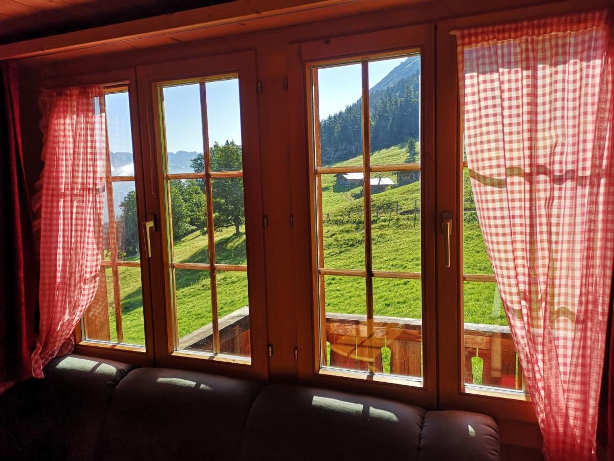 Chalet Mit Alpenambiente Axalp Brienz  Extérieur photo